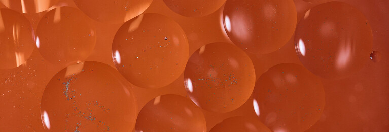 اللون البرتقالي