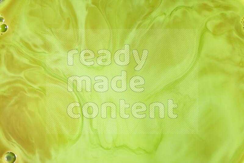 لقطة مقربة لأنماط دوامية بتدرجات اللون الأخضر