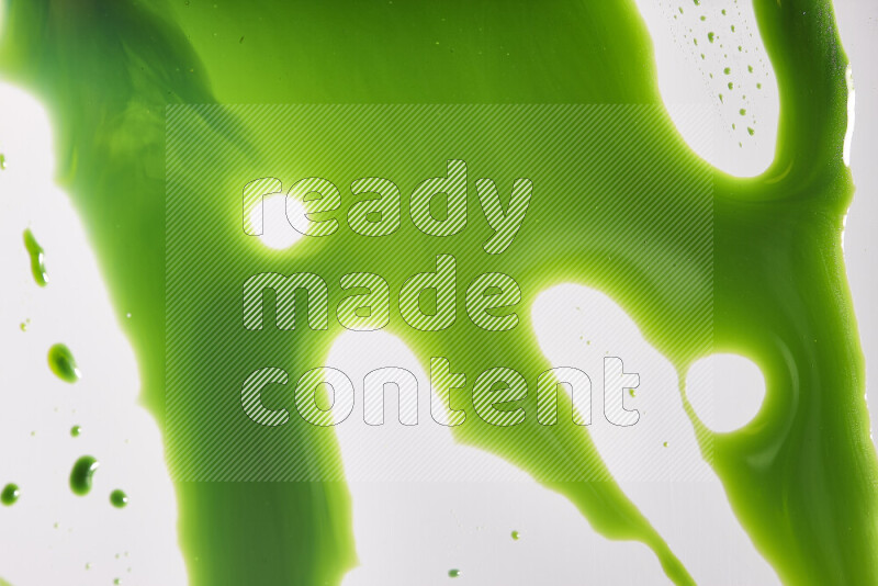 لقطات مقربة لأشكال مختلفة مرسومه باللون الأخضر