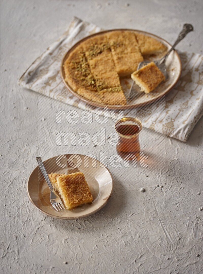 Konafa with tea in a light setup
